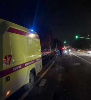 На федеральной трассе «Сибирь» под Кемеровом насмерть сбили пешехода