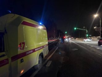 На федеральной трассе «Сибирь» под Кемеровом насмерть сбили пешехода