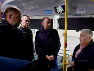 Автобусы есть, водителей нет: мэр Белова рассказал о транспортной проблеме