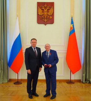 Губернатор Кемеровской области вручил высокие награды жителям региона
