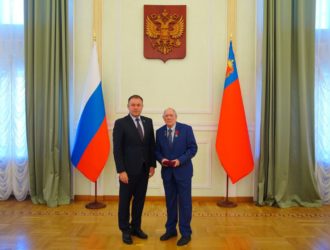 Губернатор Кемеровской области вручил высокие награды жителям региона