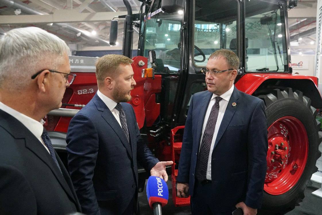 Вопросы продовольственной безопасности Кузбасса Илья Середюк обсудил с аграриями в Новокузнецке