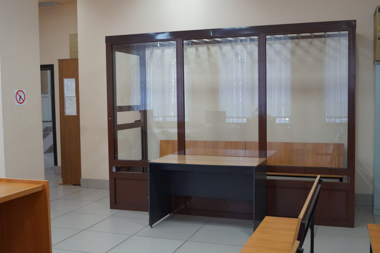 Обвиняемого в мошенничестве экс-мэра Осинников арестовали до 30 ноября