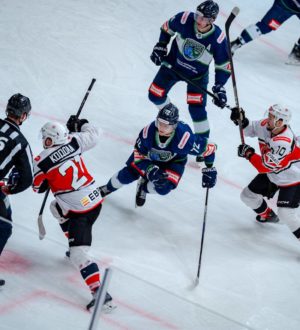 Новокузнецкий «Металлург» потерпел разгромное поражение от «Югры»