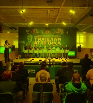 В Кемерове проходит турнир по тяжелой атлетике памяти олимпийского чемпиона Александра Воронина