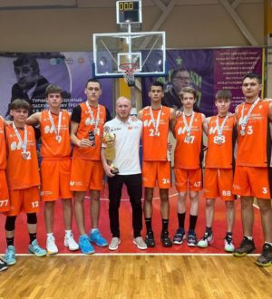 Баскетболисты Новокузнецка стали призерами первенства России