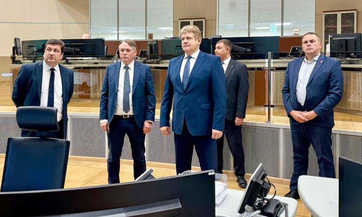 Анатолий Серышев осмотрел инфраструктуру главного диспетчерского центра Системного оператора