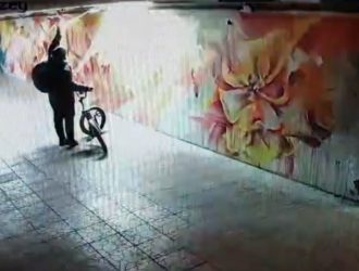 Глава Новокузнецка обратился к горожанам: как поступать с вандалами, которые портят муниципальное имущество