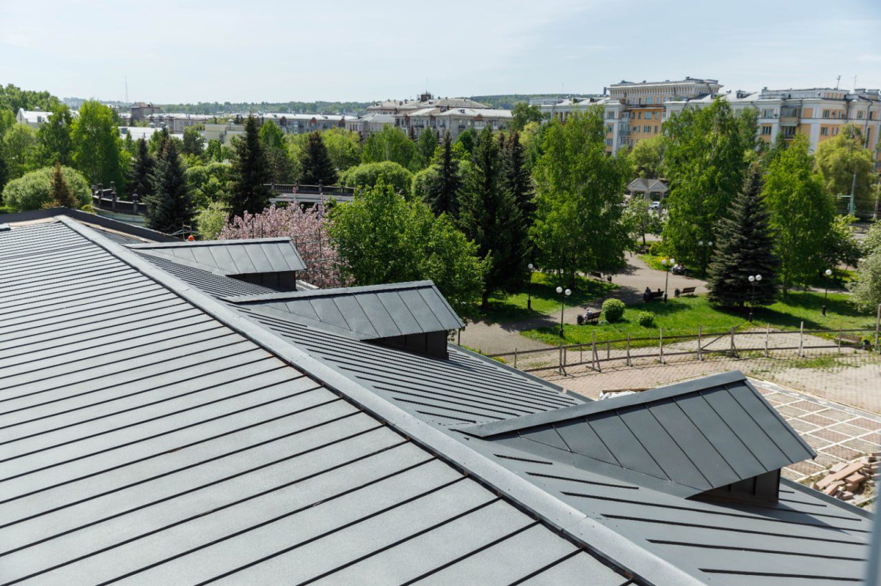 На управляющую компанию в Ленинске-Кузнецком завели дело за протекающую крышу