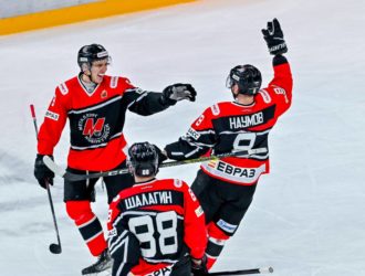 Новокузнецкий «Металлург» начал очередную домашнюю серию с победы