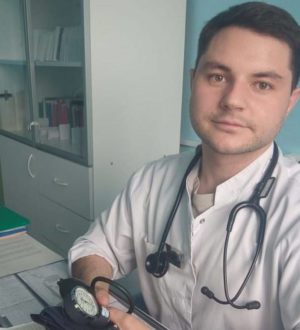 Фельдшер ФАПа в Ленинск-Кузнецком округе дважды спас жизнь пенсионеру