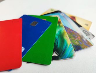 Кузбассовцы перестают использовать карты при оплате покупок