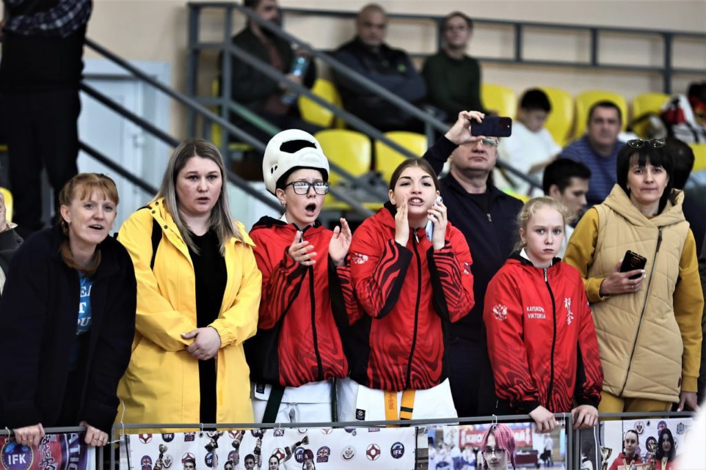 СУЭК-Кузбасс поддержала юных спортсменов на фестивале по киокусинкай карате