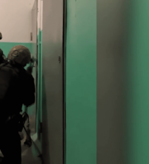 Похитителей двух миллионов рублей у пенсионерки из Осинников нашли в Томске