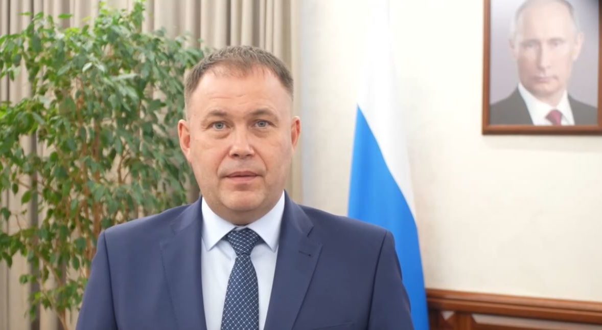 Илья Середюк поздравил с праздником работников автомобильного и городского пассажирского транспорта Кузбасса