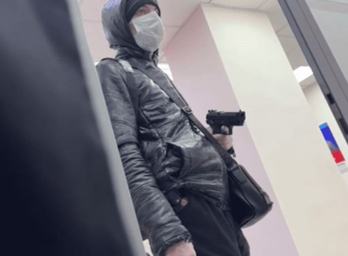 В Новокузнецке ограбили отделение банка
