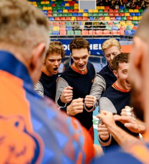 Волейбольный «Кузбасс» встретится на домашней площадке с «Новой»