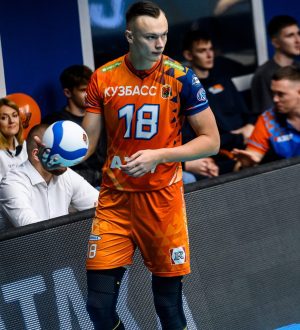 Волейбольный «Кузбасс» сегодня встретится с нижегородским «Горьким»