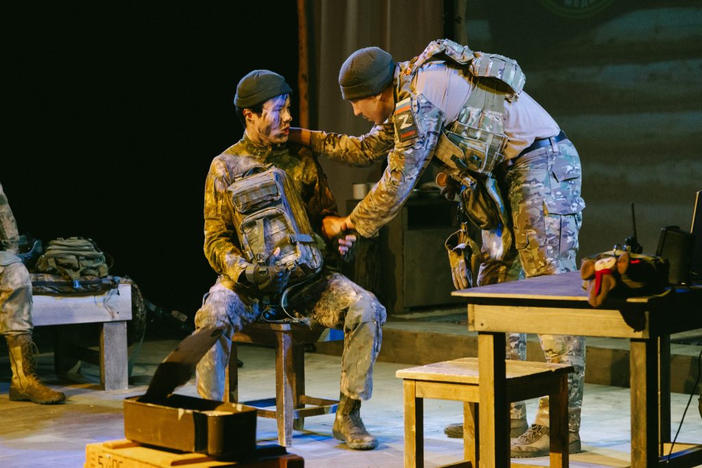 «Не свято святые»: спектакль, который нужно посмотреть