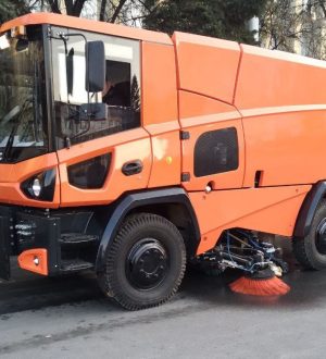 Дорожный пылесос от кузбасских машиностроителей отправили на доработку