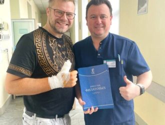 Известного дрессировщика покусал медведь в Кемерове