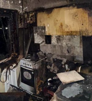 В Юргинском округе огнеборцы спасли на пожаре трех человек