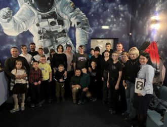Для ветеранов СВО и их близких провели экскурсию в планетарий КемГУ