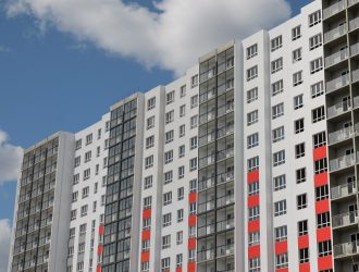 В Кузбассе молодым семьям частично возмещают затраты на покупку жилья