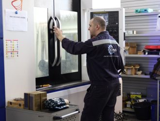 Благодаря нацпроекту кемеровская компания оптимизирует производство гидравлических устройств