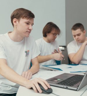 В Междуреченском горностроительном техникуме открылась новая мультимедийная аудитория