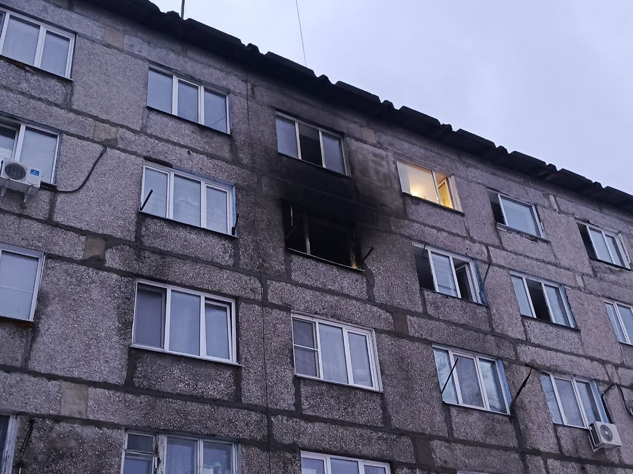 В Новокузнецке на пожаре пострадали 13 человек