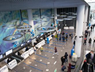 В аэропортах Кемерова и Новокузнецка застряли сотни пассажиров