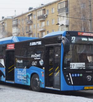 В Кемерове школьниц высадили из автобуса на мороз за неуплату проезда
