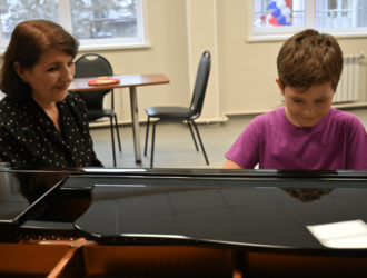 В селе Колмогорово Яшкинского округа капитально отремонтировали Детскую школу искусств