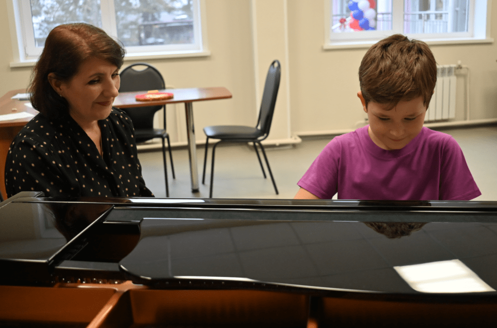 В селе Колмогорово Яшкинского округа капитально отремонтировали Детскую школу искусств