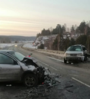 Две женщины погибли, еще четыре получили травмы: в Кемеровском округе произошло страшное ДТП