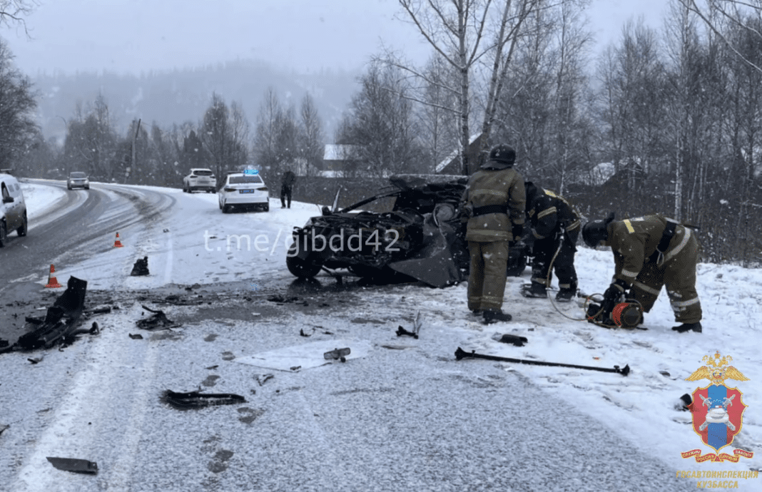 В Мысках в ДТП погибла 23-летняя женщина за рулем «пятнашки»