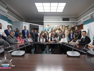 Два педагога из Кузбасса стали победителями проекта «Флагманы России»