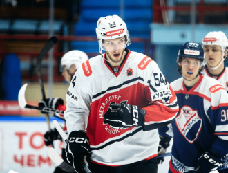 Новокузнецкий «Металлург» обыграл на выезде «Кристалл»