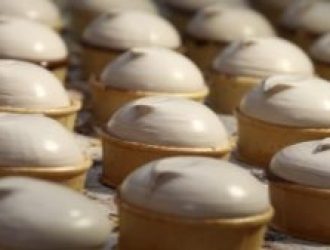 Более 150 тонн холодного лакомства вывезли из Кузбасса в Монголию с начала года