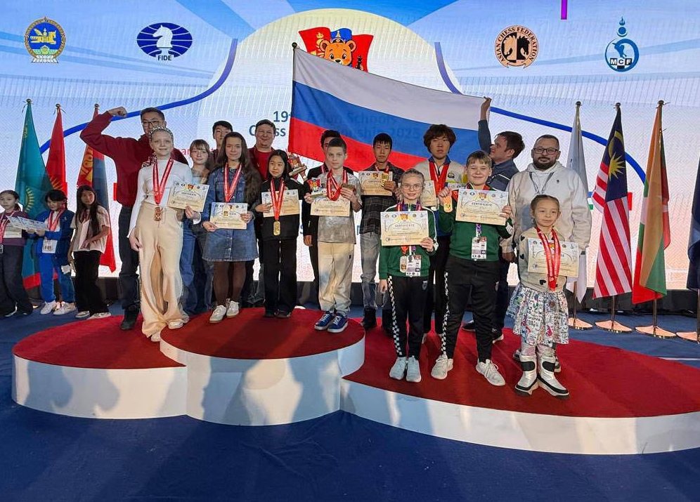 Юные кузбасские шахматисты завоевали медали на первенстве Азии в Монголии