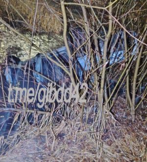 В Кузбассе из-за водителя без прав пострадали две пассажирки