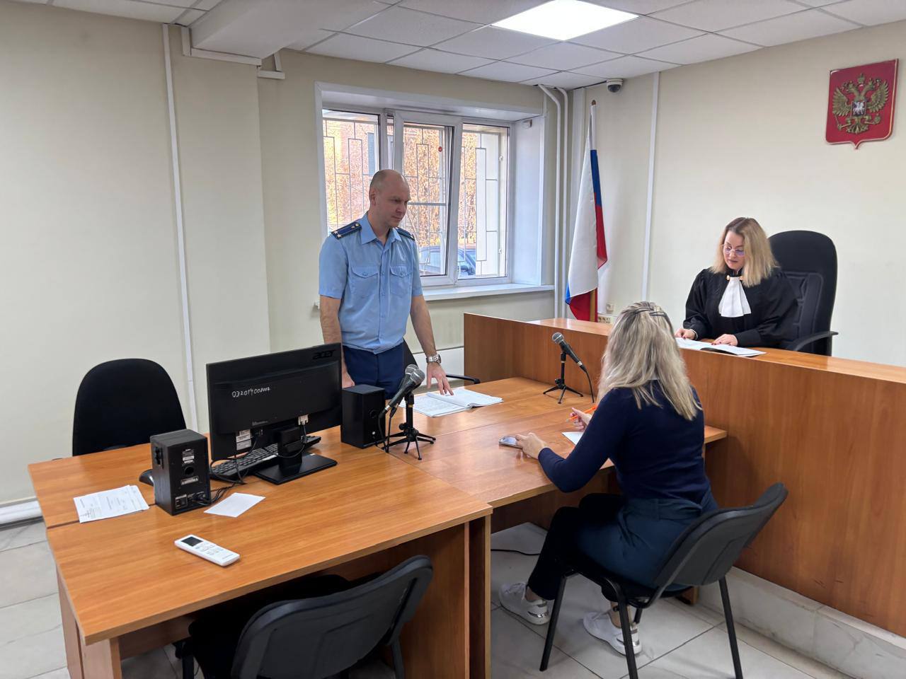 В Новокузнецке упавшей в колодец 4-летней девочке предприятие заплатит компенсацию