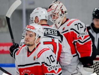 Новокузнецкий «Металлург» всухую обыграл в гостях «Дизель»