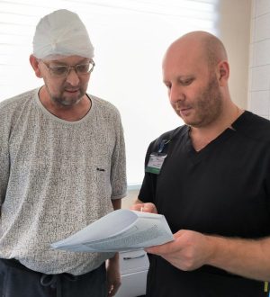 Новокузнецкие нейрохирурги спасли пациента, удалив крупную опухоль головного мозга