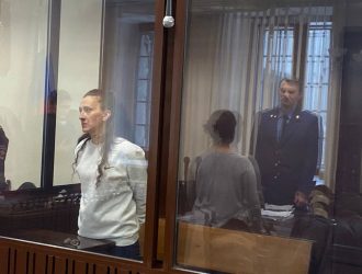 За издевательства над дочерью кемеровчанке придется отбывать в колонии 5,5 лет