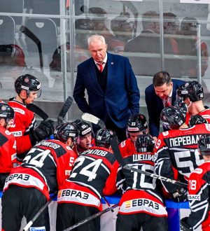 Победили, но тренер недоволен: новокузнецкий «Металлург» обыграл «Челны»