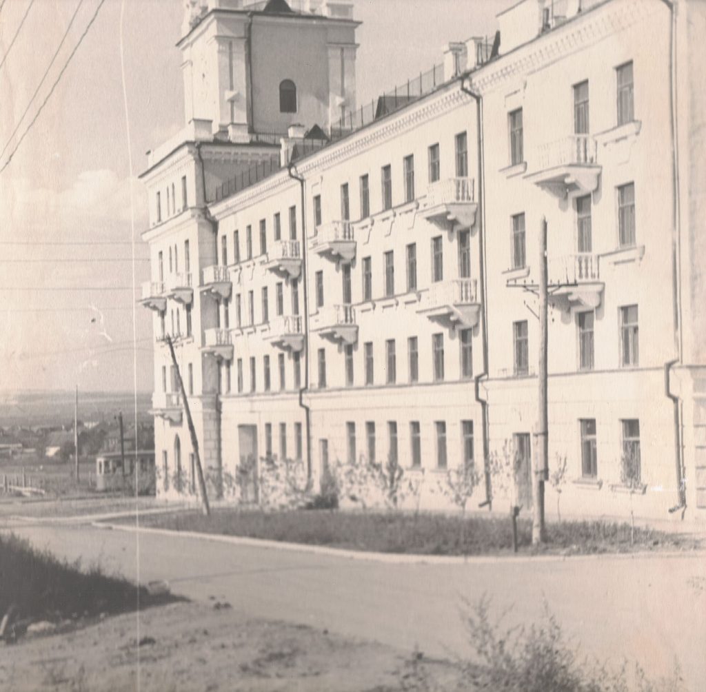 Ретроспектива: история новокузнецкого «Биг-Бена»