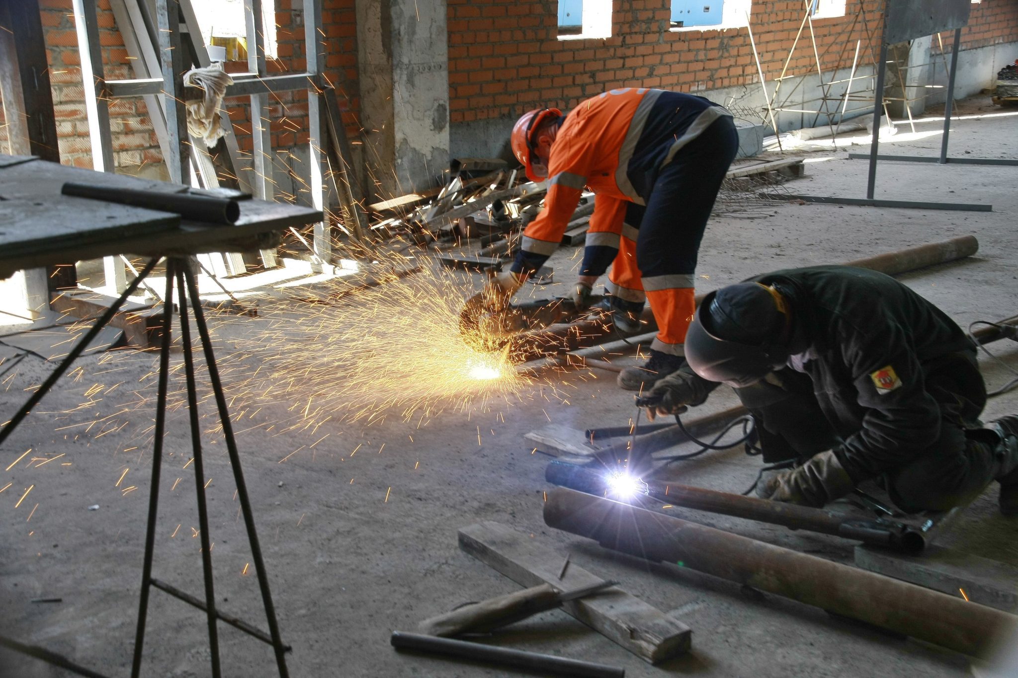 В России утвердили список профессий для бесплатного переобучения в 2026 году