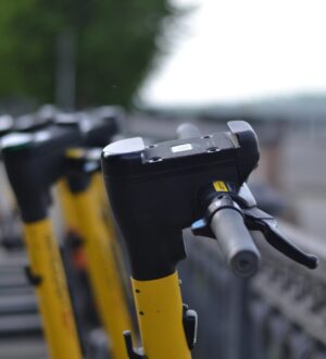 В Совете Федерации предложили закрепить правовой статус водителей СИМ